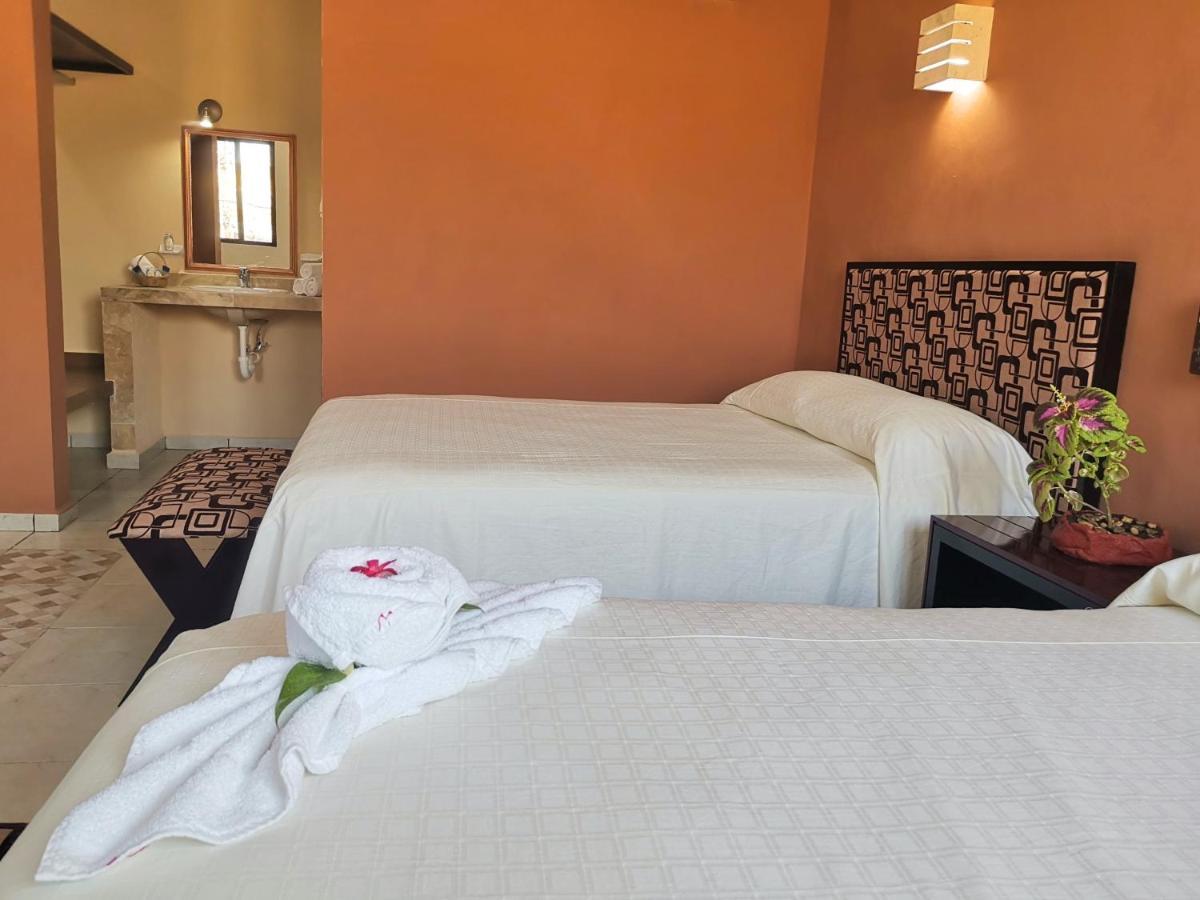 Hotel Casa Pellegrin Мерида Экстерьер фото