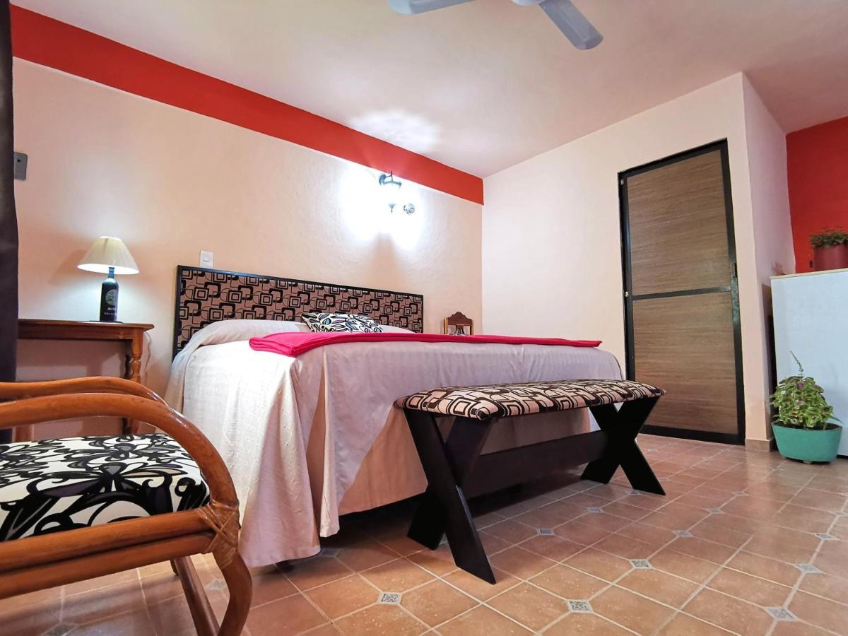 Hotel Casa Pellegrin Мерида Экстерьер фото